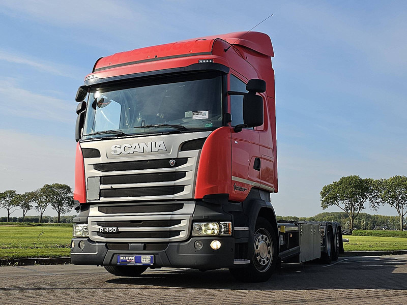 Scania R450 HL 6X2*4 RET. CROWN - Konteinerveduk/ Tõstukiga veoauto: pilt 1 Scania R450 HL 6X2*4 RET. CROWN - Konteinerveduk/ Tõstukiga veoauto: pilt 1