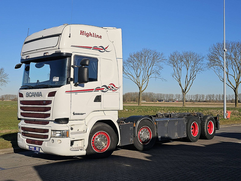 Scania R490 TL 8X2 CROWN EDITION - Kabiinišassiiga veoauto: pilt 2 Scania R490 TL 8X2 CROWN EDITION - Kabiinišassiiga veoauto: pilt 2
