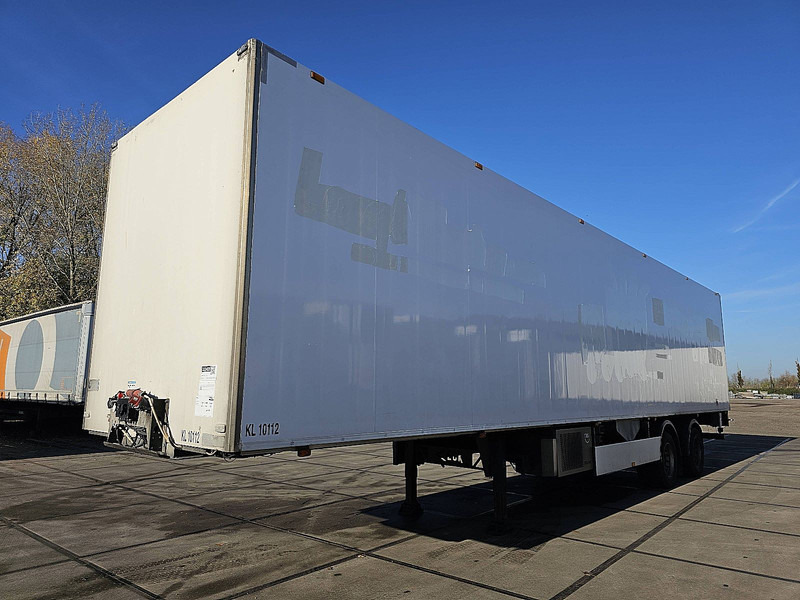 Van Eck U T-2 I - Furgoonpoolhaagis: pilt 1 Van Eck U T-2 I - Furgoonpoolhaagis: pilt 1