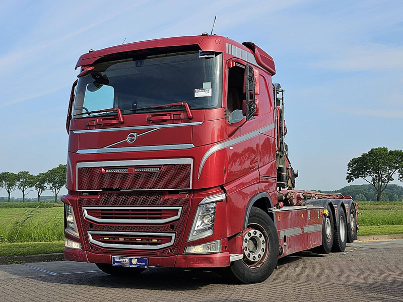 Volvo FH 500 8X2 3X STEERAXLE - Veoauto - kaablisüsteem, Kraanaga veoauto: pilt 1 Volvo FH 500 8X2 3X STEERAXLE - Veoauto - kaablisüsteem, Kraanaga veoauto: pilt 1