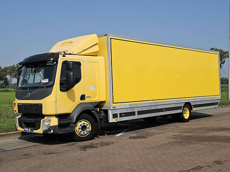Volvo FL 250.12 AIRCO 6 CYL. - Kasti veoauto: pilt 2 Volvo FL 250.12 AIRCO 6 CYL. - Kasti veoauto: pilt 2