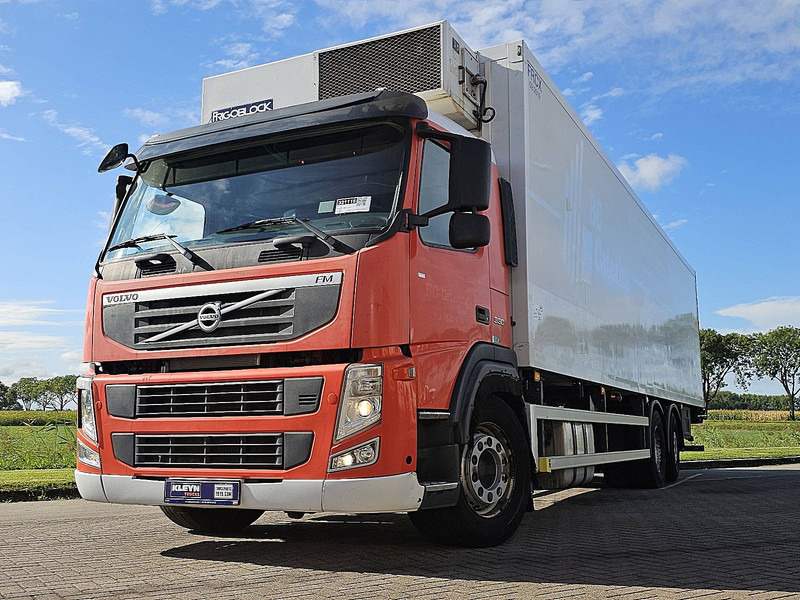 Volvo FM 11.330 6X2 FRIGOBL. LIFT - Külmutiga veoauto: pilt 1 Volvo FM 11.330 6X2 FRIGOBL. LIFT - Külmutiga veoauto: pilt 1