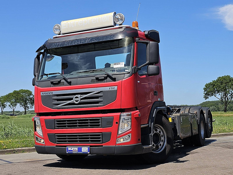Volvo FM 11.330 6X2 MANUAL WB460 - Kabiinišassiiga veoauto: pilt 1 Volvo FM 11.330 6X2 MANUAL WB460 - Kabiinišassiiga veoauto: pilt 1