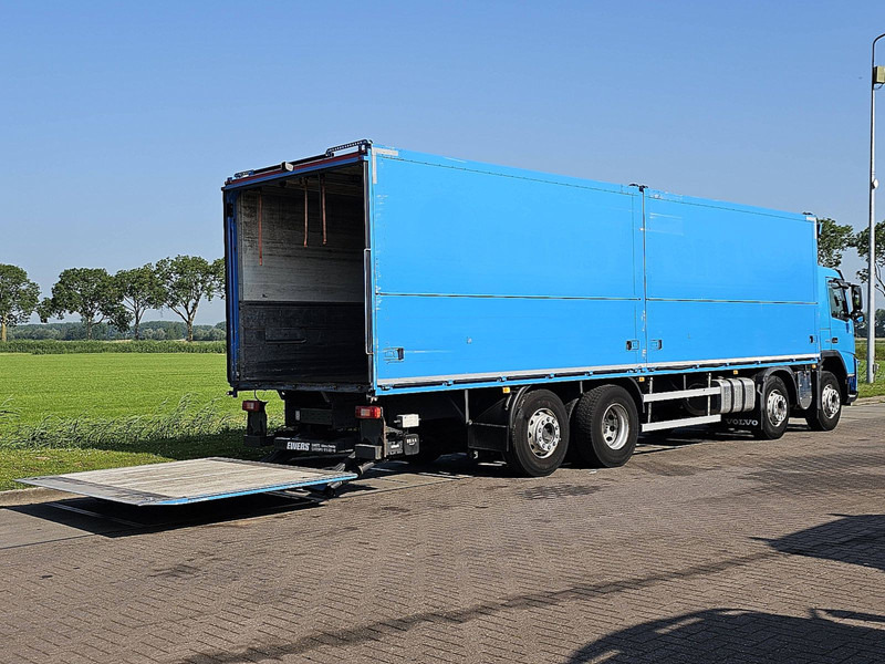 Volvo FM 11.330 8X2 BÄR 2000KG LIFT - Kasti veoauto: pilt 3 Volvo FM 11.330 8X2 BÄR 2000KG LIFT - Kasti veoauto: pilt 3
