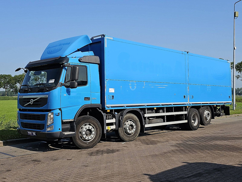 Volvo FM 11.330 8X2 BÄR 2000KG LIFT - Kasti veoauto: pilt 2 Volvo FM 11.330 8X2 BÄR 2000KG LIFT - Kasti veoauto: pilt 2