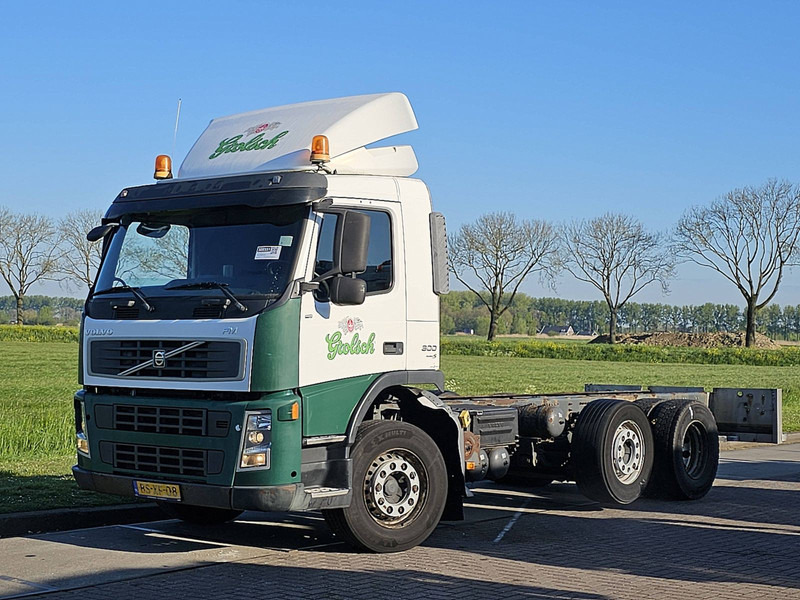 Volvo FM 9.300 6X2 NL-TRUCK - Kabiinišassiiga veoauto: pilt 2 Volvo FM 9.300 6X2 NL-TRUCK - Kabiinišassiiga veoauto: pilt 2