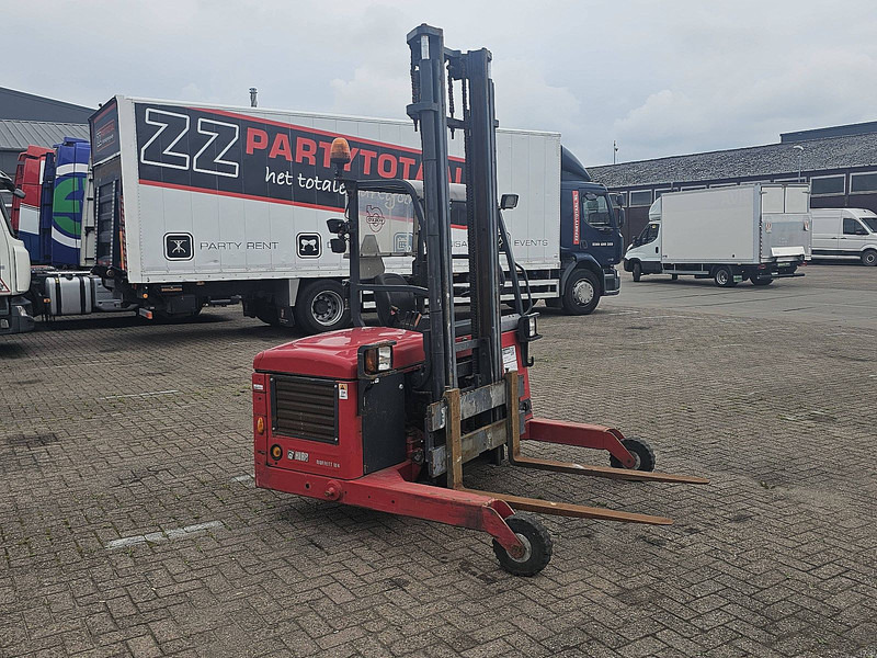 Moffet mounty M4 20.1 1WD 3.6M HIGH - Teleskooplaadur: pilt 5 Moffet mounty M4 20.1 1WD 3.6M HIGH - Teleskooplaadur: pilt 5