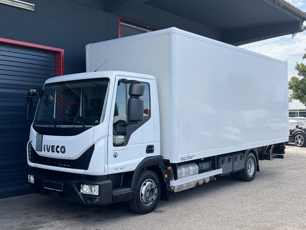 Iveco EuroCargo ML75E16 Klima 6,05m Koffer+LBW 29.'tkm - Tarbesõiduk furgoon: pilt 1 Iveco EuroCargo ML75E16 Klima 6,05m Koffer+LBW 29.'tkm - Tarbesõiduk furgoon: pilt 1