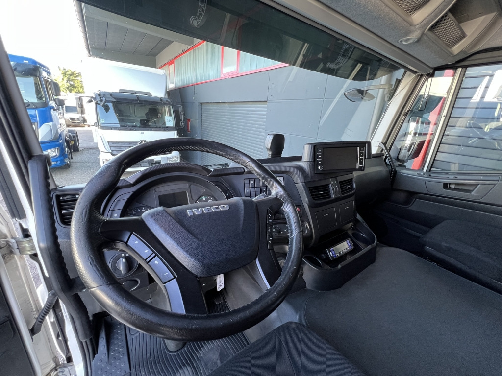 Iveco Stralis AD190S31 Klima ACC Carrier Supra 1050 - Külmutiga veoauto: pilt 3 Iveco Stralis AD190S31 Klima ACC Carrier Supra 1050 - Külmutiga veoauto: pilt 3