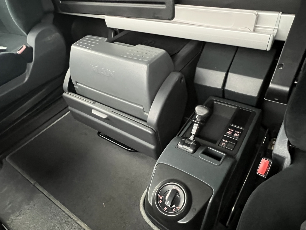 MAN TGX 26.440 Retarder Standklima LBW MitsubisTU100 - Külmutiga veoauto: pilt 5 MAN TGX 26.440 Retarder Standklima LBW MitsubisTU100 - Külmutiga veoauto: pilt 5