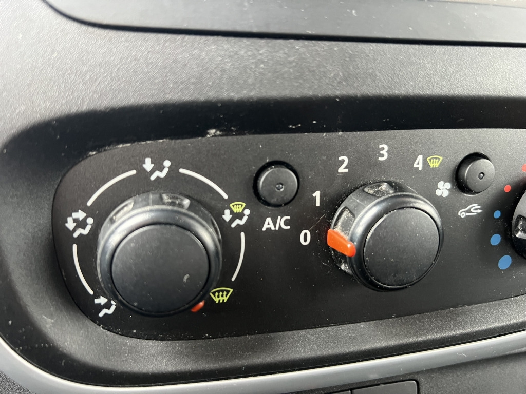 Opel Vivaro 1.6 CDTi L2H1 Klima NAVI Konvekta FK2510 - Tarbesõiduk külmik: pilt 3 Opel Vivaro 1.6 CDTi L2H1 Klima NAVI Konvekta FK2510 - Tarbesõiduk külmik: pilt 3