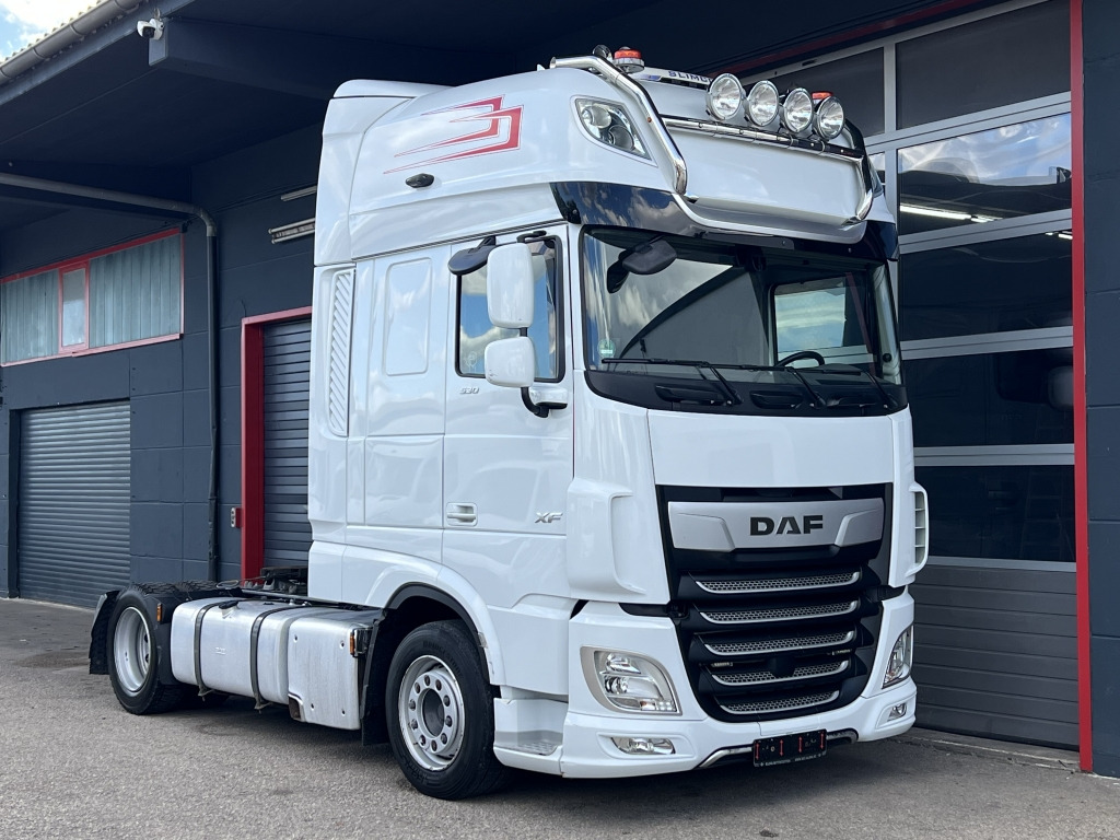 Daf XF 530 SuperSpaceCab Klima+Standklima Retarder - Sadulveok: pilt 1 Daf XF 530 SuperSpaceCab Klima+Standklima Retarder - Sadulveok: pilt 1