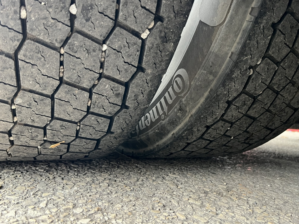MAN TGX 18.440 XLX MEGA Klimaauto Motorbremse 2xTank - Sadulveok: pilt 5 MAN TGX 18.440 XLX MEGA Klimaauto Motorbremse 2xTank - Sadulveok: pilt 5