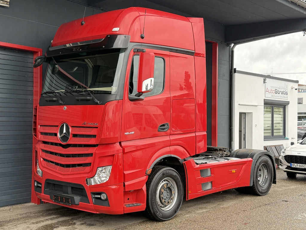 Mercedes-Benz Actros 1845 SoloStar Standklimaanlage 2xTank ACC - Sadulveok: pilt 1 Mercedes-Benz Actros 1845 SoloStar Standklimaanlage 2xTank ACC - Sadulveok: pilt 1
