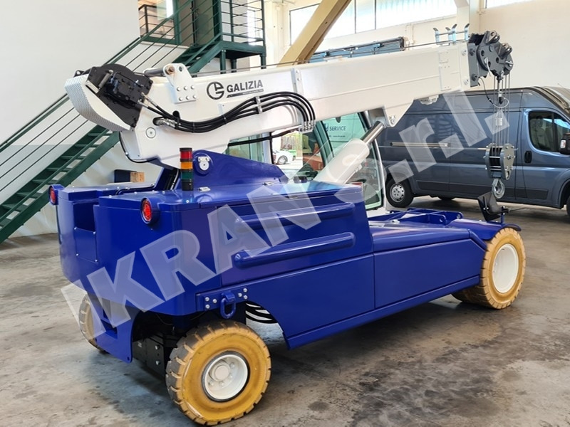 Galizia GF100 - Autokraana: pilt 4 Galizia GF100 - Autokraana: pilt 4