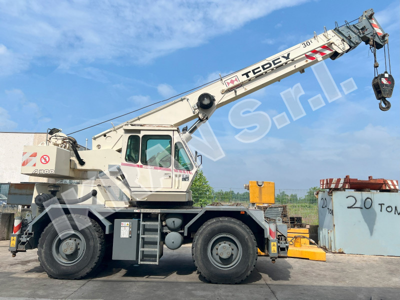 Terex A300 - Raske maastikukraana: pilt 1 Terex A300 - Raske maastikukraana: pilt 1