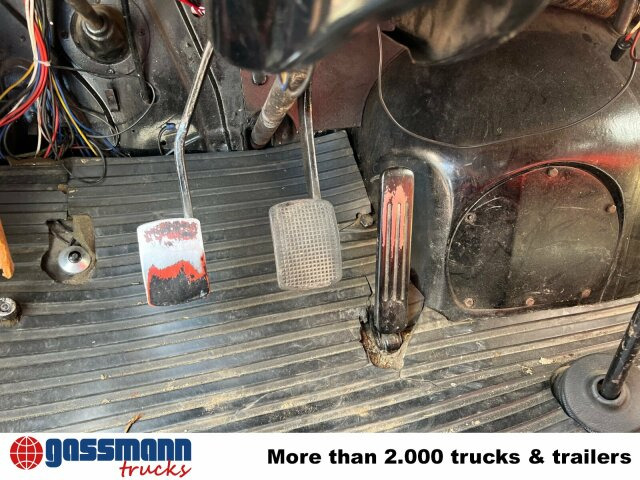 Ford FK 2500 4x2 LF8 Feuerwehr - Tuletõrjeauto: pilt 5 Ford FK 2500 4x2 LF8 Feuerwehr - Tuletõrjeauto: pilt 5