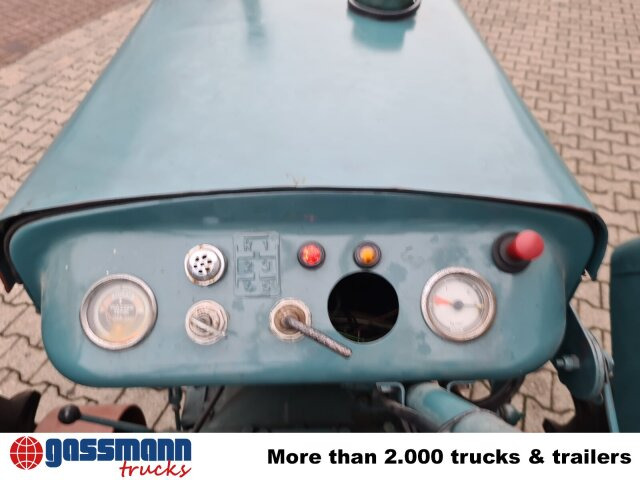 Traktor Hanomag HANOMAG - R 27: pilt 6 Traktor Hanomag HANOMAG - R 27: pilt 6