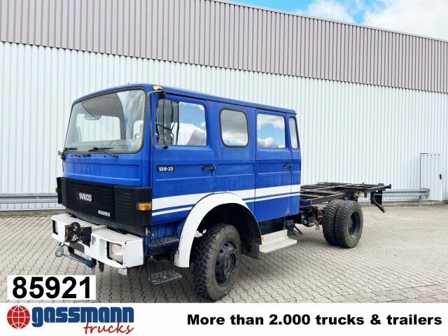 Iveco 120-23 AW 4x4 Doka, V8-Motor, Seilwinde - Kabiinišassiiga veoauto: pilt 1 Iveco 120-23 AW 4x4 Doka, V8-Motor, Seilwinde - Kabiinišassiiga veoauto: pilt 1