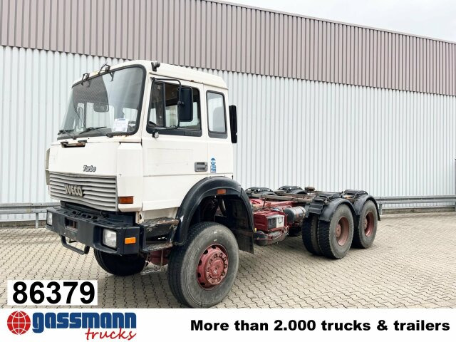 Iveco 260-34 AHW 6x6, V8, Manual, Full Steel - Kabiinišassiiga veoauto: pilt 1 Iveco 260-34 AHW 6x6, V8, Manual, Full Steel - Kabiinišassiiga veoauto: pilt 1