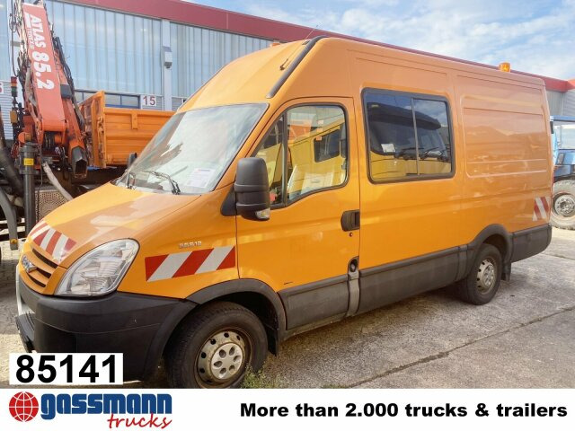 Iveco Daily 35S12 2,3 HPI 4x2, 8 Sitzplätze - Kaugsõidu buss: pilt 1 Iveco Daily 35S12 2,3 HPI 4x2, 8 Sitzplätze - Kaugsõidu buss: pilt 1