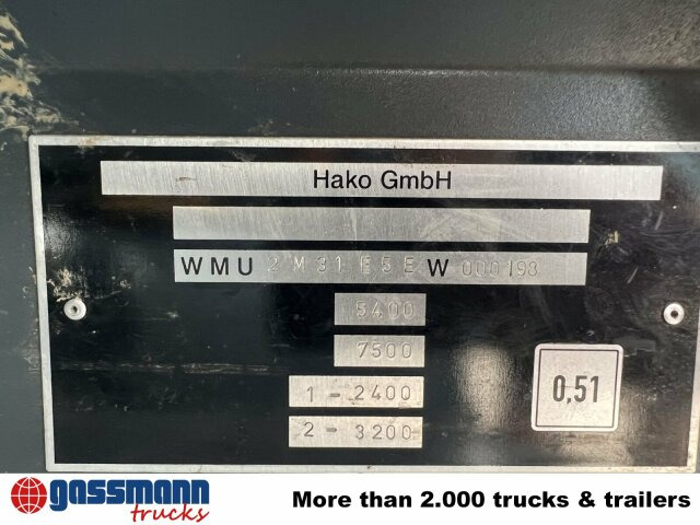 M31 4x4, 3-S-Kipper, Schneepflug, Streuer - Tänavapühkimismasin: pilt 3 M31 4x4, 3-S-Kipper, Schneepflug, Streuer - Tänavapühkimismasin: pilt 3