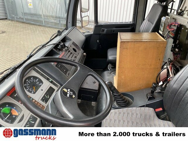 MAN 10.224 LC 4x2 BB Doka, TLF16/12, 6-Zylinder - Tuletõrjeauto: pilt 4 MAN 10.224 LC 4x2 BB Doka, TLF16/12, 6-Zylinder - Tuletõrjeauto: pilt 4