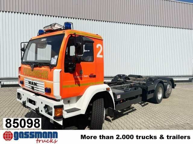 MAN 25/18.284 6x2-4 LL, Retarder, Lenkachse - Kabiinišassiiga veoauto: pilt 1 MAN 25/18.284 6x2-4 LL, Retarder, Lenkachse - Kabiinišassiiga veoauto: pilt 1