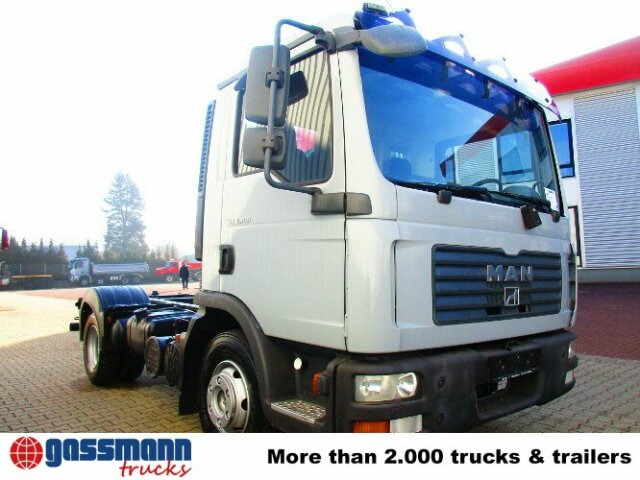 MAN TGL 8.180 4x2 BB, Falcom Hubbrille FAW 3000, - Puksiirauto: pilt 3 MAN TGL 8.180 4x2 BB, Falcom Hubbrille FAW 3000, - Puksiirauto: pilt 3