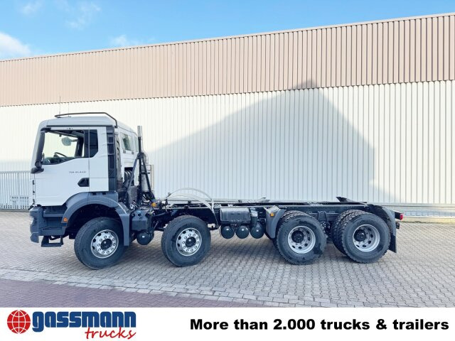 Uus Kabiinišassiiga veoauto MAN TGS 41.440 8x4 BB, mehrfach vorhanden!: pilt 13