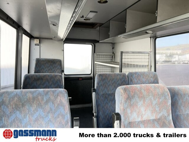 Mercedes-Benz 711 D-KA 4x2, Standklima, 11-Sitze, 2 x on stock - Väikebuss, Mikrobuss: pilt 5 Mercedes-Benz 711 D-KA 4x2, Standklima, 11-Sitze, 2 x on stock - Väikebuss, Mikrobuss: pilt 5