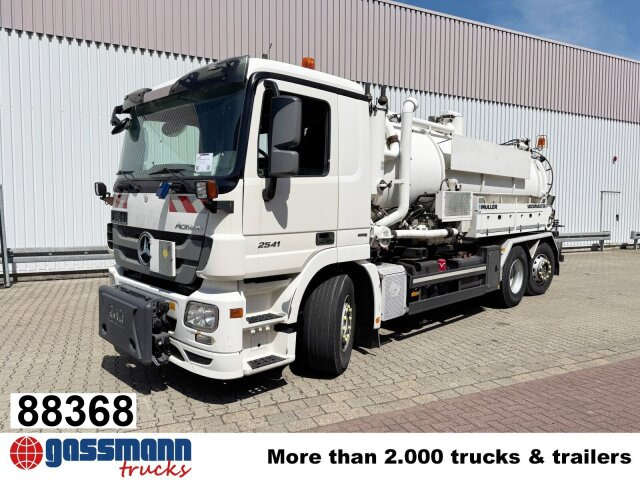 Mercedes-Benz Actros 2541 L 6x2, Müller Saug-/Spülwagen ca. - Tänavapühkimismasin: pilt 1 Mercedes-Benz Actros 2541 L 6x2, Müller Saug-/Spülwagen ca. - Tänavapühkimismasin: pilt 1