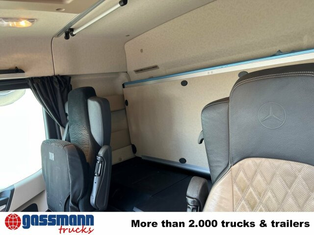 Mercedes-Benz Actros 3551 L 8x2/4, Vorlauflenkachse, - Kabiinišassiiga veoauto: pilt 5 Mercedes-Benz Actros 3551 L 8x2/4, Vorlauflenkachse, - Kabiinišassiiga veoauto: pilt 5