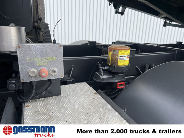 Mercedes-Benz Arocs 3243 K 8x4, Ressenig Thermo Alukipper 3-S - Kallurauto: pilt 2 Mercedes-Benz Arocs 3243 K 8x4, Ressenig Thermo Alukipper 3-S - Kallurauto: pilt 2