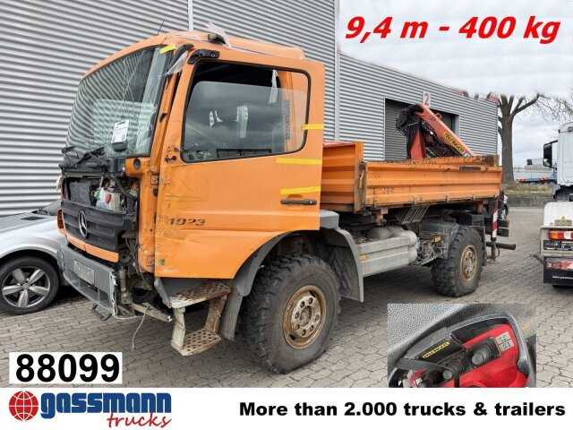 Mercedes-Benz Atego 1023 A 4x4, Einzelbereifung, Heckkran - Kabiinišassiiga veoauto, Kraanaga veoauto: pilt 1 Mercedes-Benz Atego 1023 A 4x4, Einzelbereifung, Heckkran - Kabiinišassiiga veoauto, Kraanaga veoauto: pilt 1