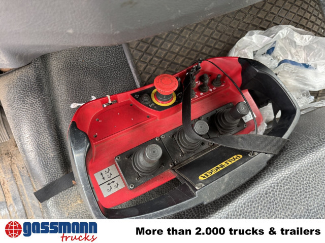 Mercedes-Benz Atego 1023 A 4x4, Einzelbereifung, Heckkran - Kabiinišassiiga veoauto, Kraanaga veoauto: pilt 5 Mercedes-Benz Atego 1023 A 4x4, Einzelbereifung, Heckkran - Kabiinišassiiga veoauto, Kraanaga veoauto: pilt 5