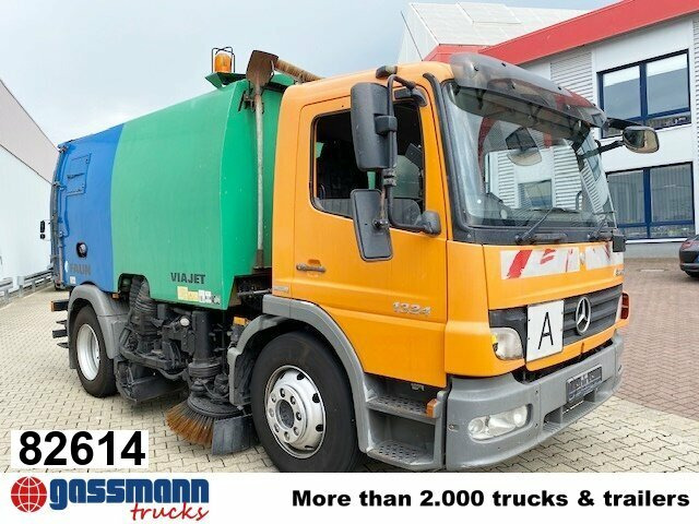 Mercedes-Benz Atego 1524 L 4x2 Kehrmaschine FAUN Viajet - Tänavapühkimismasin: pilt 1 Mercedes-Benz Atego 1524 L 4x2 Kehrmaschine FAUN Viajet - Tänavapühkimismasin: pilt 1