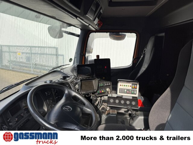 Mercedes-Benz Axor 1829 4x2, Zweiweg Z200, Kehrmaschine Faun - Tänavapühkimismasin: pilt 5 Mercedes-Benz Axor 1829 4x2, Zweiweg Z200, Kehrmaschine Faun - Tänavapühkimismasin: pilt 5