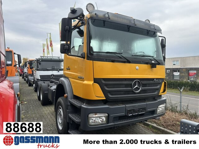 Mercedes-Benz Axor 2629 K 6x4, PTO, Steel, Manual, 6-Zylinder - Kabiinišassiiga veoauto: pilt 1 Mercedes-Benz Axor 2629 K 6x4, PTO, Steel, Manual, 6-Zylinder - Kabiinišassiiga veoauto: pilt 1
