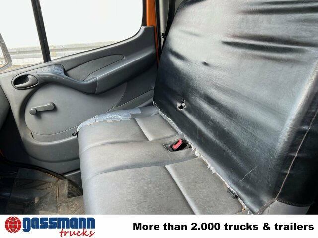 Mercedes-Benz Sprinter 308 4x2 Doka - Madelauto, Meeskonnaauto: pilt 4 Mercedes-Benz Sprinter 308 4x2 Doka - Madelauto, Meeskonnaauto: pilt 4