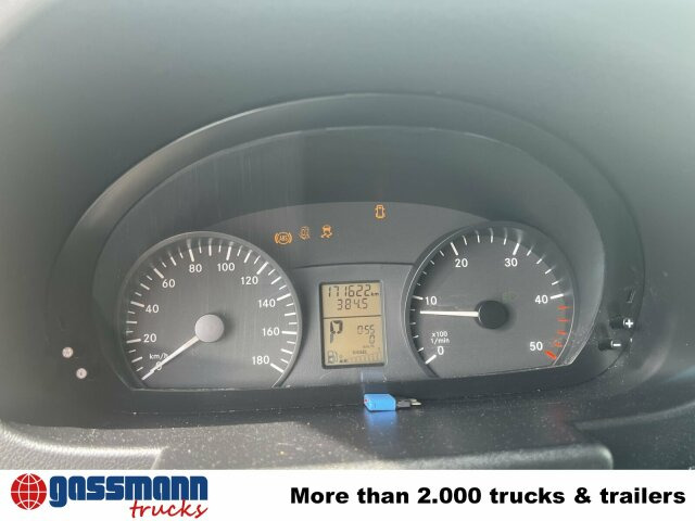 Mercedes-Benz Sprinter 516 CDI 4x2, Rettungswagen, Bi-Xenon - Kaubik: pilt 2 Mercedes-Benz Sprinter 516 CDI 4x2, Rettungswagen, Bi-Xenon - Kaubik: pilt 2