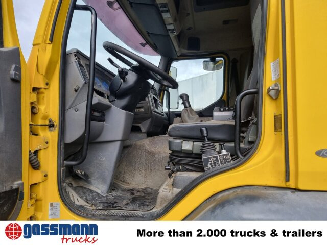 Renault Kerax 380.26 6x4, Bordmatik links - Kallurauto: pilt 2 Renault Kerax 380.26 6x4, Bordmatik links - Kallurauto: pilt 2