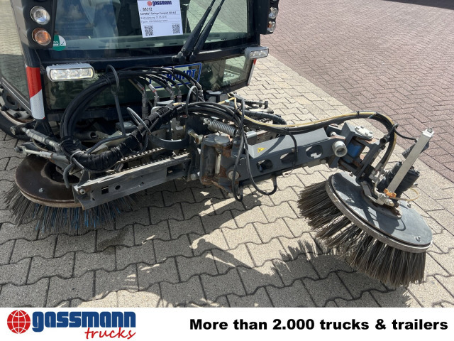 Schmidt Swingo Compact 200 4x2, Kehrmaschine - Tänavapühkimismasin: pilt 2 Schmidt Swingo Compact 200 4x2, Kehrmaschine - Tänavapühkimismasin: pilt 2