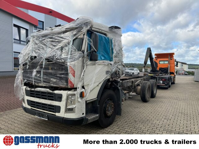 Volvo FM 380 6x4 R mit Brandschaden - Kallurauto: pilt 5 Volvo FM 380 6x4 R mit Brandschaden - Kallurauto: pilt 5