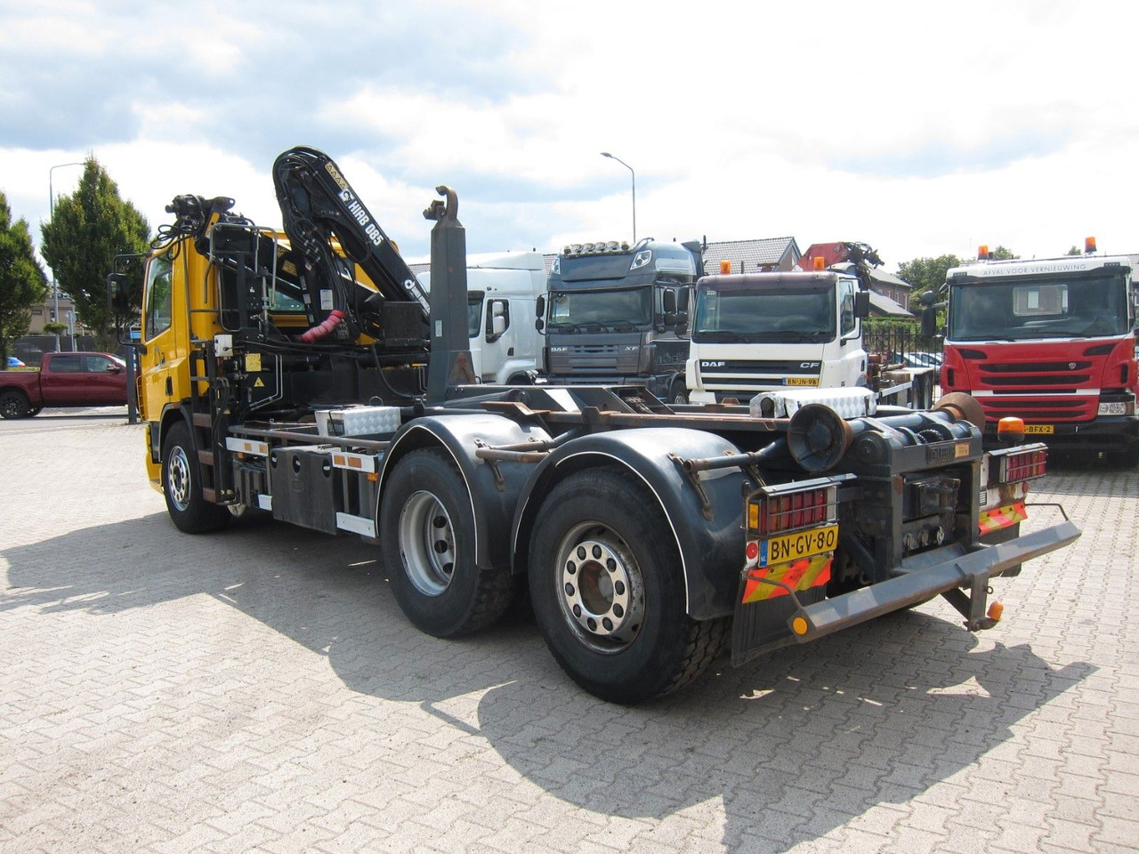 DAF CF 75 310 6X2*4 Hiab Kran Haken Manual Funk E3 - Konkstõstukiga veoauto, Kraanaga veoauto: pilt 3 DAF CF 75 310 6X2*4 Hiab Kran Haken Manual Funk E3 - Konkstõstukiga veoauto, Kraanaga veoauto: pilt 3