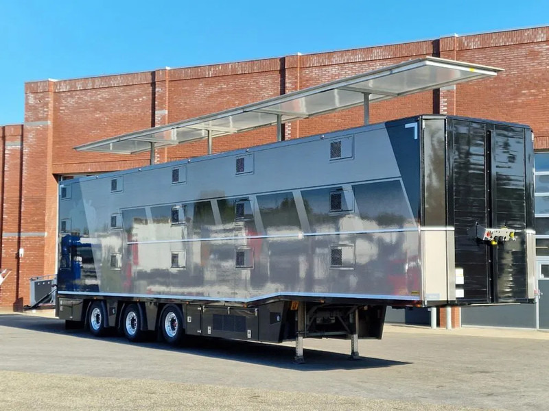 Berdex 3 Stock / Semi-closed temperature controlled Livestock trailer - Water & Ventilation - Type 2 - Loomaveo poolhaagis: pilt 1 Berdex 3 Stock / Semi-closed temperature controlled Livestock trailer - Water & Ventilation - Type 2 - Loomaveo poolhaagis: pilt 1