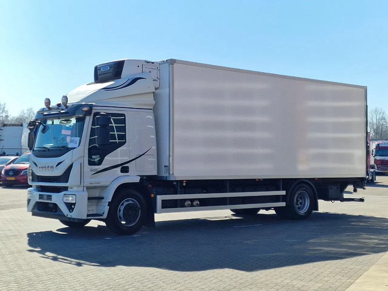 Iveco EuroCargo 180 320 Frigo Carrier supra 850 nordic - Loadlift - Low KM - Camera - Külmutiga veoauto: pilt 3 Iveco EuroCargo 180 320 Frigo Carrier supra 850 nordic - Loadlift - Low KM - Camera - Külmutiga veoauto: pilt 3