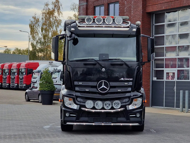 Mercedes-Benz Actros 2553 6x2 - Flabad hydraulic ramps/extension - Winch - Camera - Machine mover - Treilerveoauto: pilt 3 Mercedes-Benz Actros 2553 6x2 - Flabad hydraulic ramps/extension - Winch - Camera - Machine mover - Treilerveoauto: pilt 3