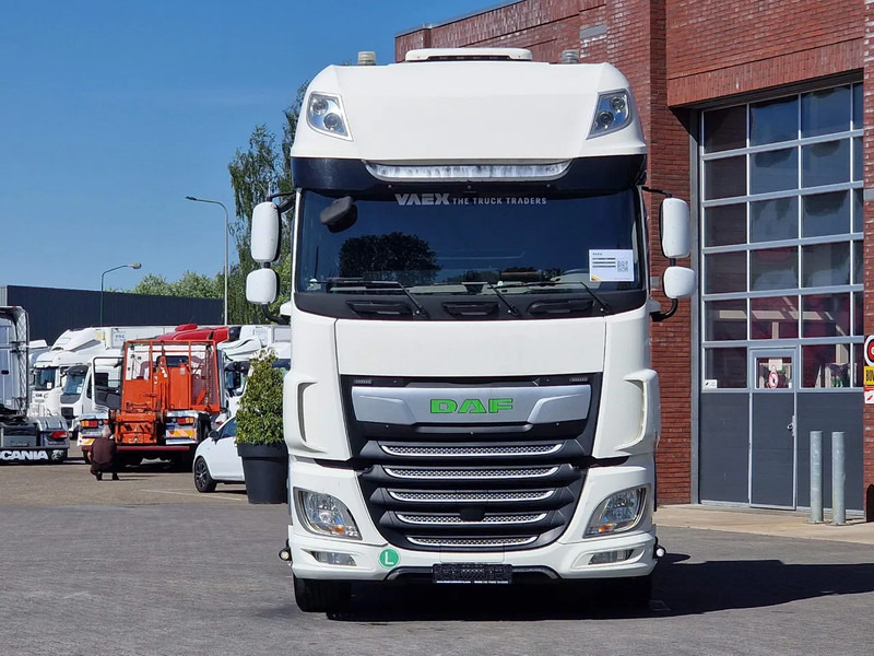DAF XF 480 6x2/4 SuperSpaceCab - Retarder - Night clima - Navi -Sliding 5th wheel - Sadulveok: pilt 2 DAF XF 480 6x2/4 SuperSpaceCab - Retarder - Night clima - Navi -Sliding 5th wheel - Sadulveok: pilt 2