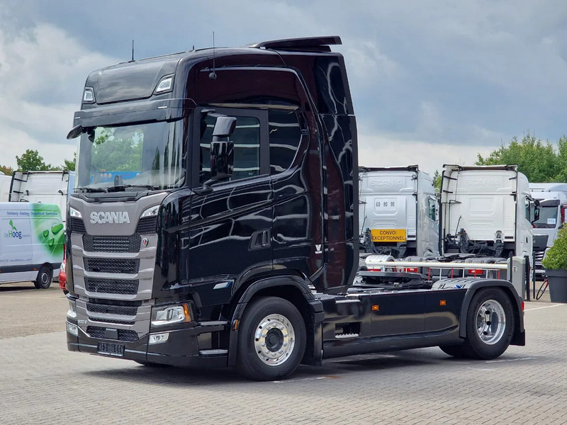 Scania 500S NGS Highline 4x2 - New - Full spec - Retarder - Night clima - Full air - Leather - Sadulveok: pilt 3 Scania 500S NGS Highline 4x2 - New - Full spec - Retarder - Night clima - Full air - Leather - Sadulveok: pilt 3